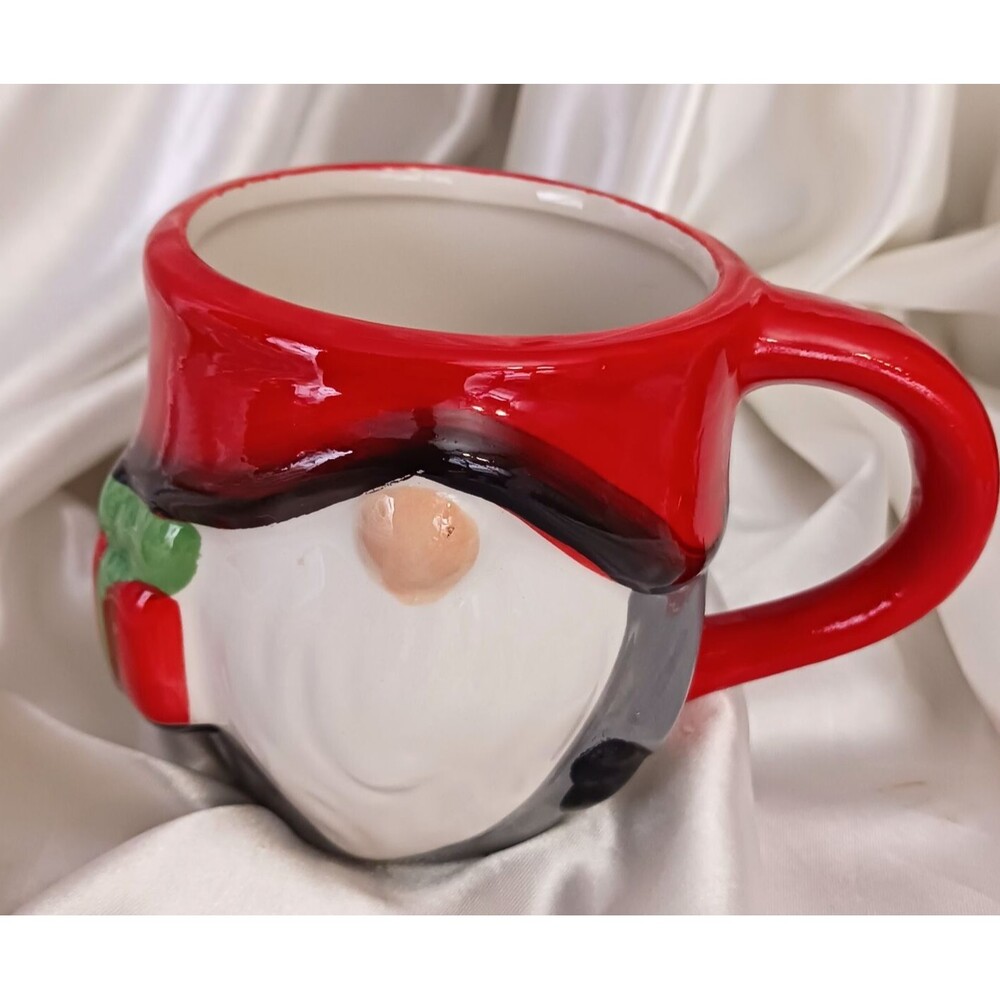 BAY ISLAND GNOME CHRISTMAS MUG